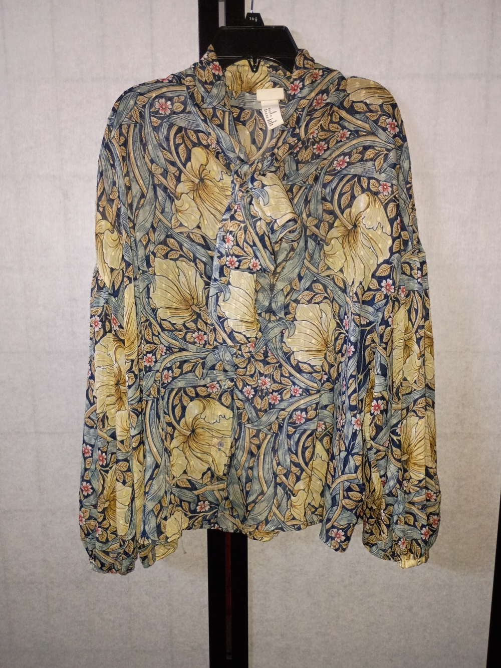 H&M - Morris & Co x Floral Blouse Size 12